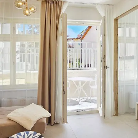 Baltyk 3 By Holidayhomepl - Basen, Sauna, Parking W Cenie شقة مينززدرويه